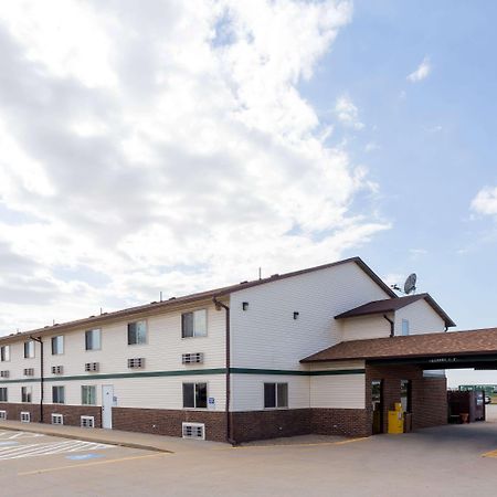 Super 8 By Wyndham Mendota I-39 Ξενοδοχείο Εξωτερικό φωτογραφία