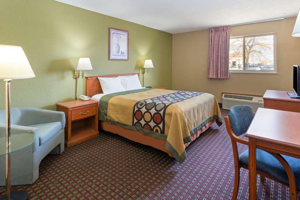 Super 8 By Wyndham Mendota I-39 Ξενοδοχείο Δωμάτιο φωτογραφία